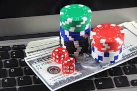 Antarmuka permainan Mahjong Ways di wajibslot dengan simbol tradisional dan tombol kontrol taruhan